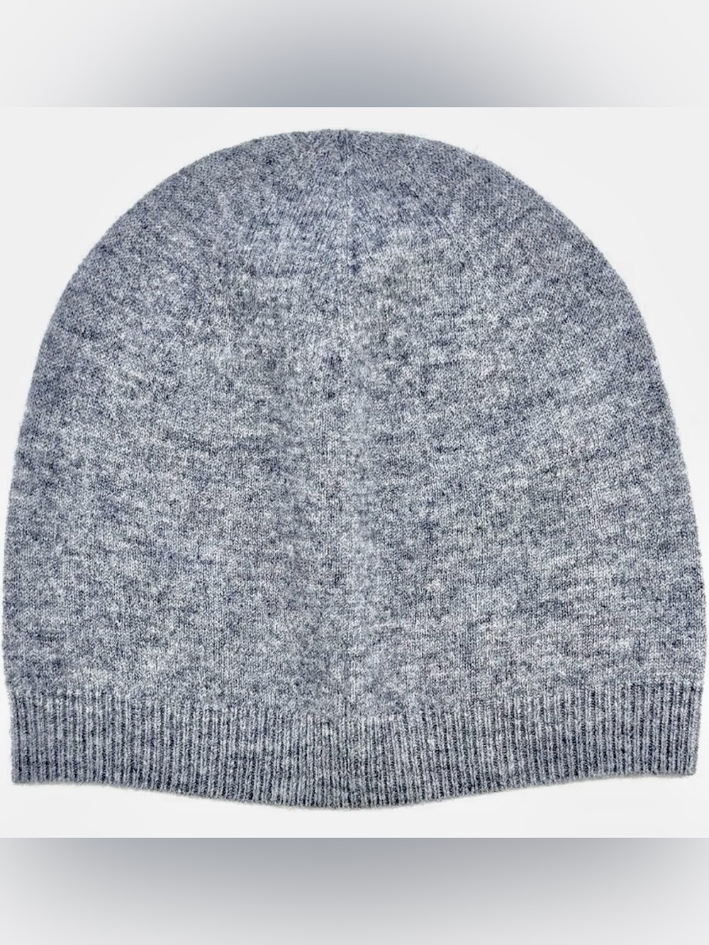 Men or Women  Grey 100% Soft Wool Beanie New + Brooch